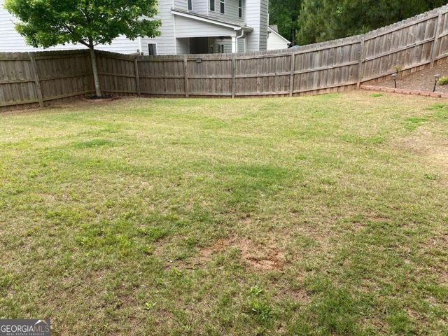 202 Oakleigh Pointe Drive, Dallas, GA 30157