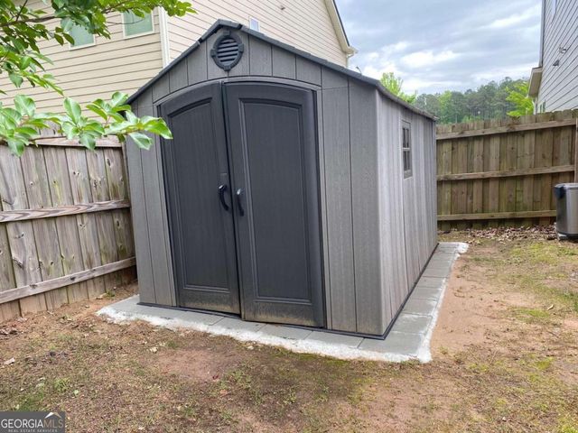202 Oakleigh Pointe Drive, Dallas, GA 30157