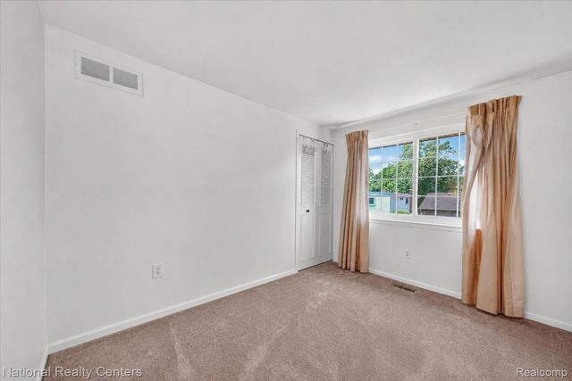 6611 Paul Revere Lane, Canton Charter Township, MI 48187