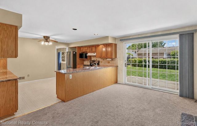 6611 Paul Revere Lane, Canton Charter Township, MI 48187