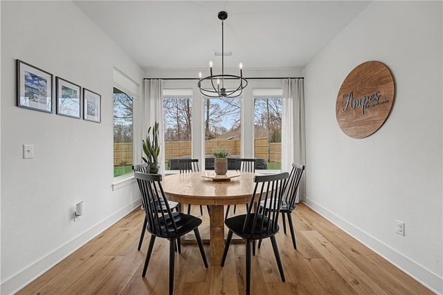 4 Scotch Broom Place, Bella Vista, AR 72715