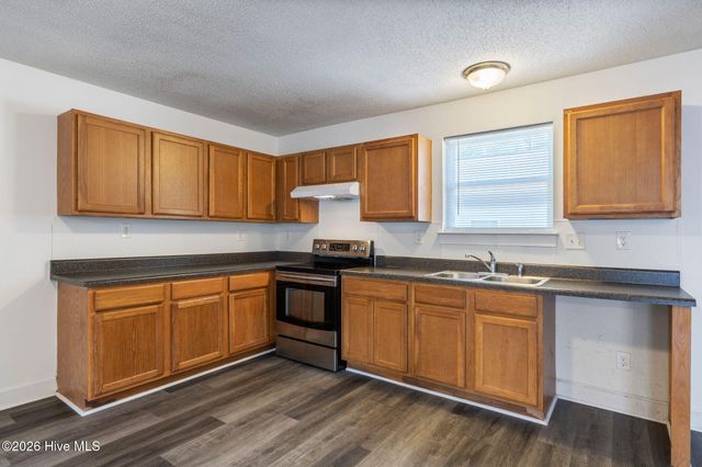 3913 Prices Lane, Wilmington, NC 28405