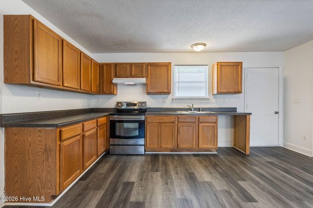 3913 Prices Lane, Wilmington, NC 28405