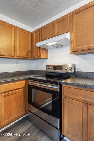 3913 Prices Lane, Wilmington, NC 28405