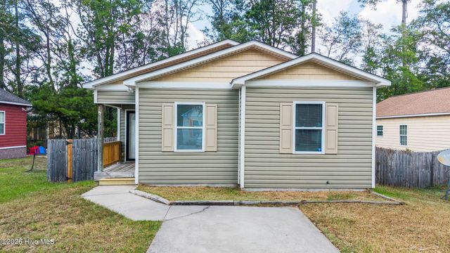 3913 Prices Lane, Wilmington, NC 28405