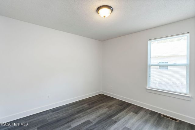 3913 Prices Lane, Wilmington, NC 28405
