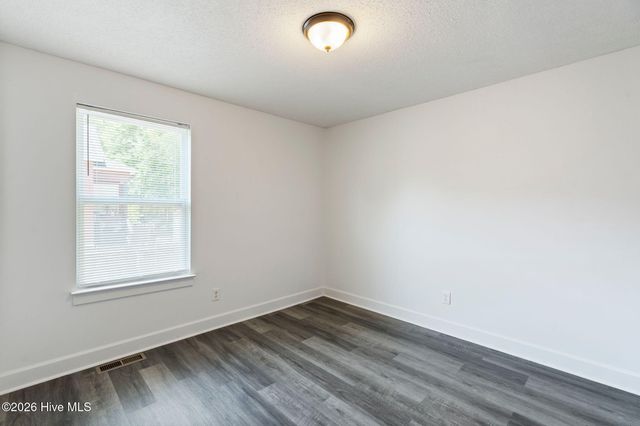 3913 Prices Lane, Wilmington, NC 28405