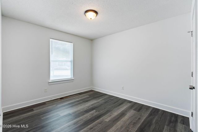 3913 Prices Lane, Wilmington, NC 28405