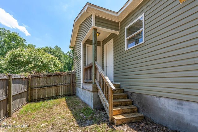 3913 Prices Lane, Wilmington, NC 28405