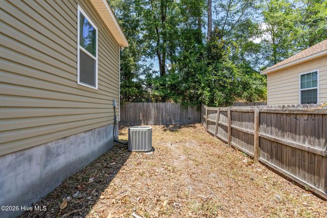 3913 Prices Lane, Wilmington, NC 28405
