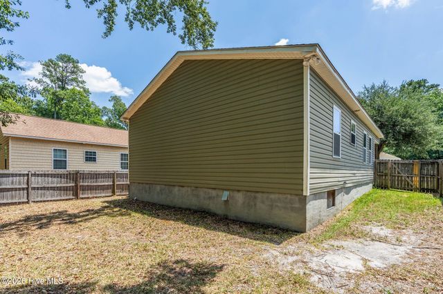 3913 Prices Lane, Wilmington, NC 28405