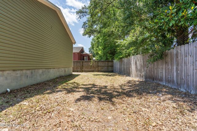 3913 Prices Lane, Wilmington, NC 28405