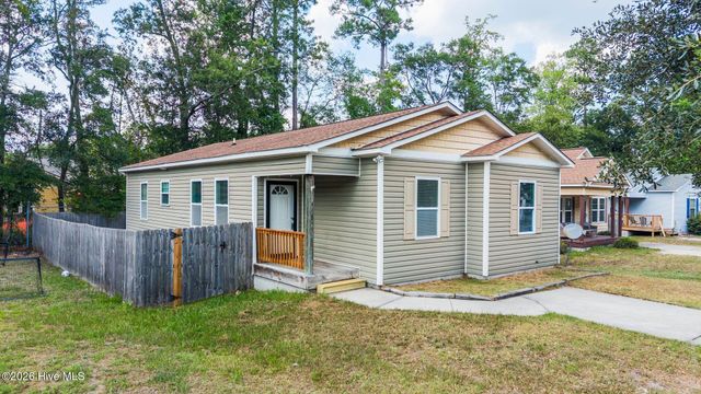 3913 Prices Lane, Wilmington, NC 28405
