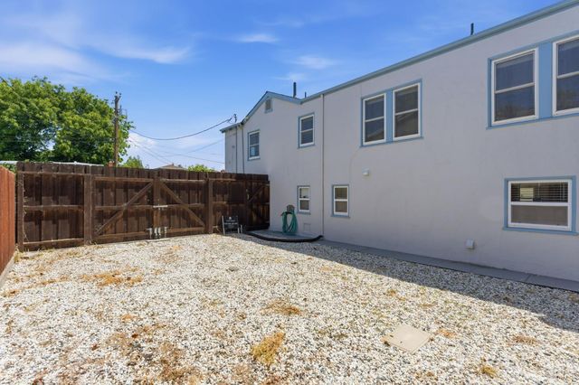 729 First St, Rodeo, CA 94572
