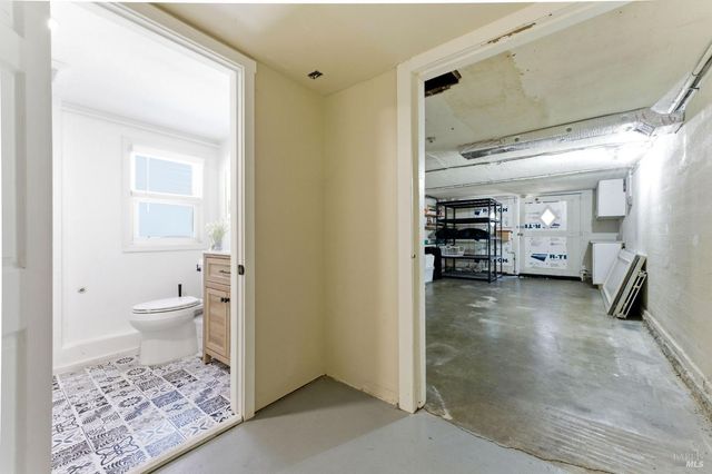 729 First St, Rodeo, CA 94572