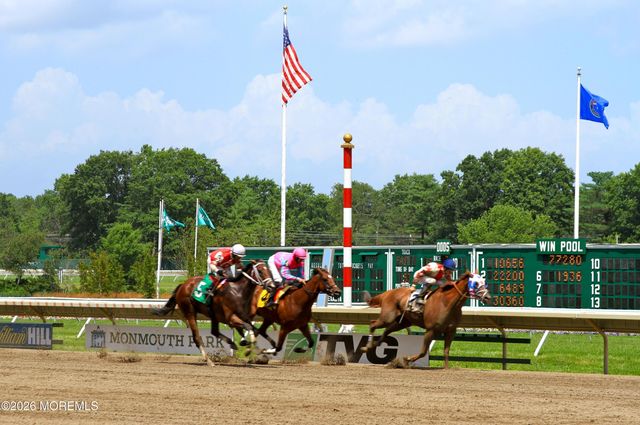 62 Sagamore Avenue, Oceanport, NJ 07757