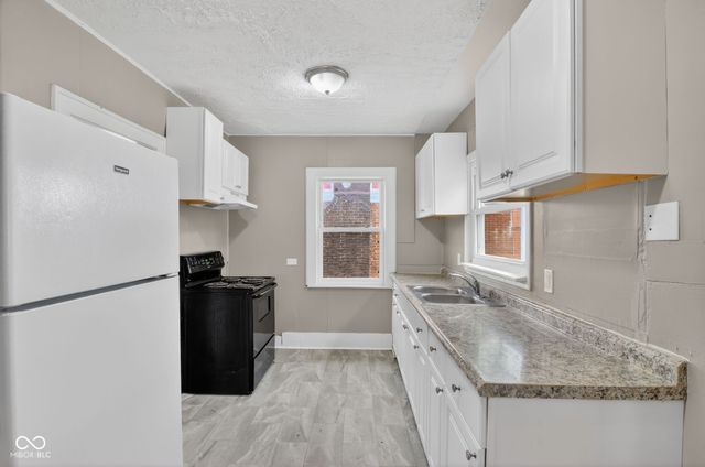 3640 N Temple Avenue, Indianapolis, IN 46218