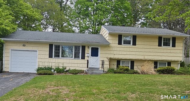 59 Springwood Drive, Trumbull, CT 06611