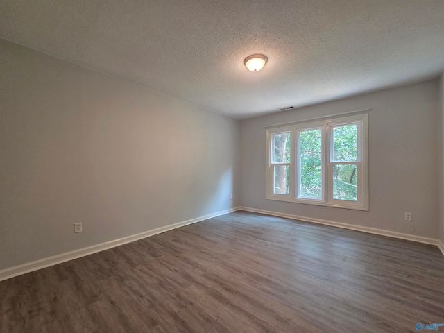 211 Knollridge Circle 211, Huntsville, AL 35801