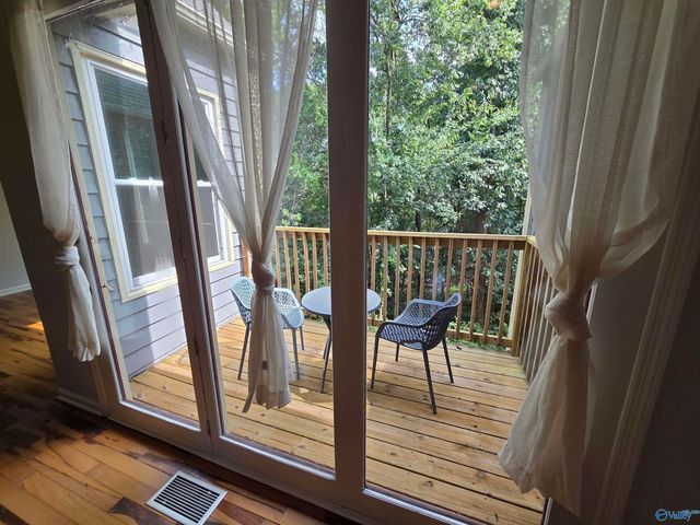 211 Knollridge Circle 211, Huntsville, AL 35801