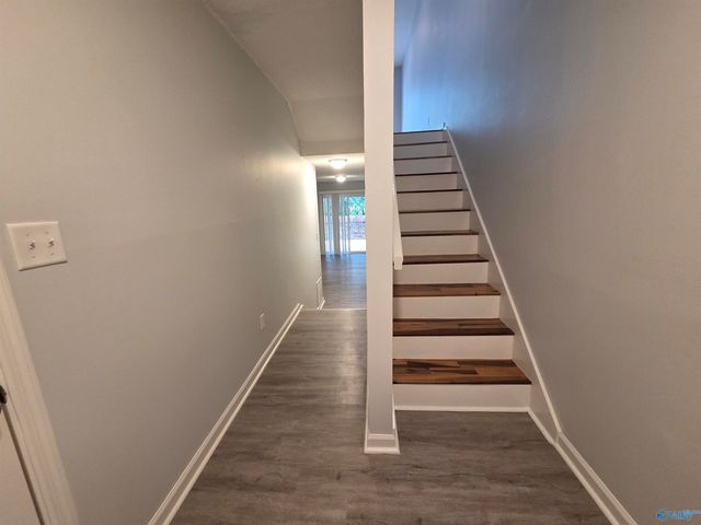 211 Knollridge Circle 211, Huntsville, AL 35801