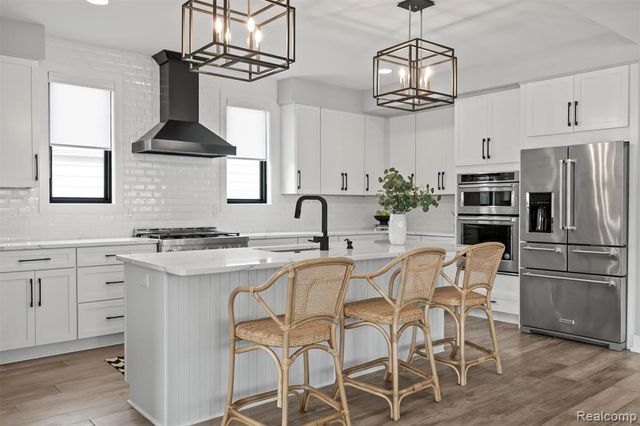 1326 Cedar Drive, Birmingham, MI 48009