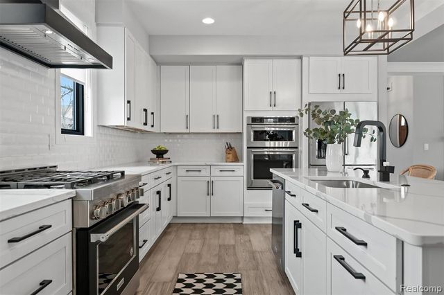 1326 Cedar Drive, Birmingham, MI 48009