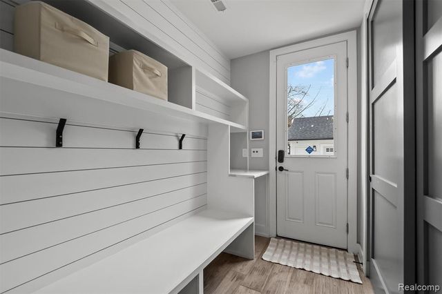 1326 Cedar Drive, Birmingham, MI 48009