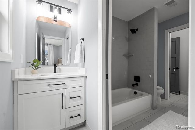 1326 Cedar Drive, Birmingham, MI 48009