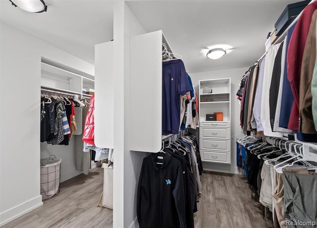 1326 Cedar Drive, Birmingham, MI 48009