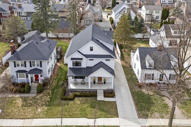 1326 Cedar Drive, Birmingham, MI 48009