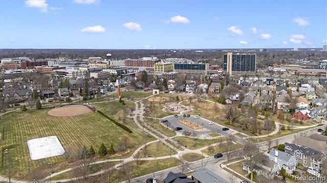 1326 Cedar Drive, Birmingham, MI 48009