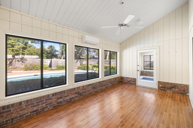 103 Rockywood Way, Niceville, FL 32578