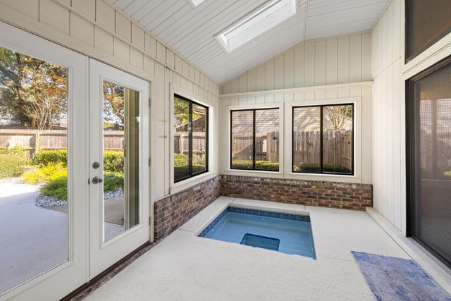 103 Rockywood Way, Niceville, FL 32578