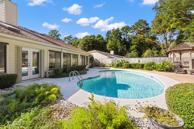 103 Rockywood Way, Niceville, FL 32578