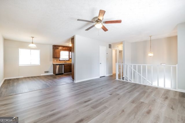 9039 Raven Drive, Jonesboro, GA 30238