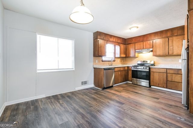 9039 Raven Drive, Jonesboro, GA 30238