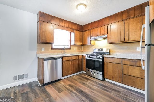 9039 Raven Drive, Jonesboro, GA 30238