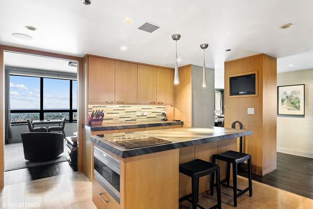 180 E Pearson Street 6401, Chicago, IL 60611