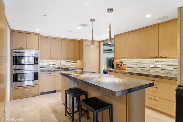 180 E Pearson Street 6401, Chicago, IL 60611