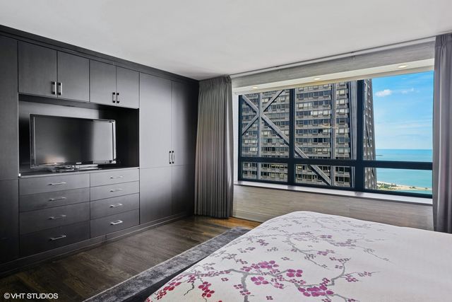 180 E Pearson Street 6401, Chicago, IL 60611