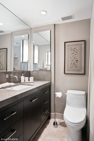 180 E Pearson Street 6401, Chicago, IL 60611