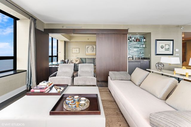 180 E Pearson Street 6401, Chicago, IL 60611