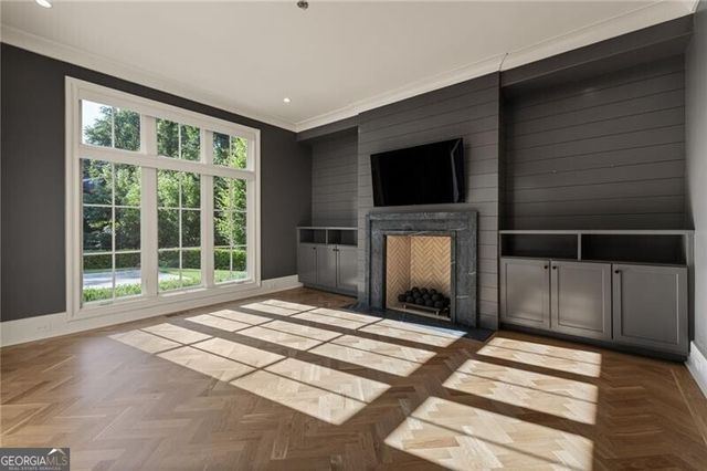 3517 Knollwood Drive NW, Atlanta, GA 30305
