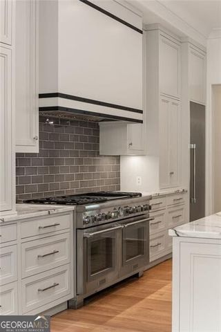 3517 Knollwood Drive NW, Atlanta, GA 30305