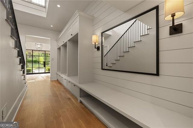 3517 Knollwood Drive NW, Atlanta, GA 30305