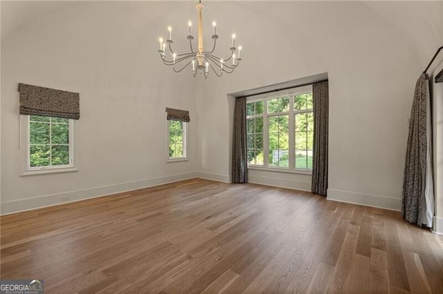 3517 Knollwood Drive NW, Atlanta, GA 30305