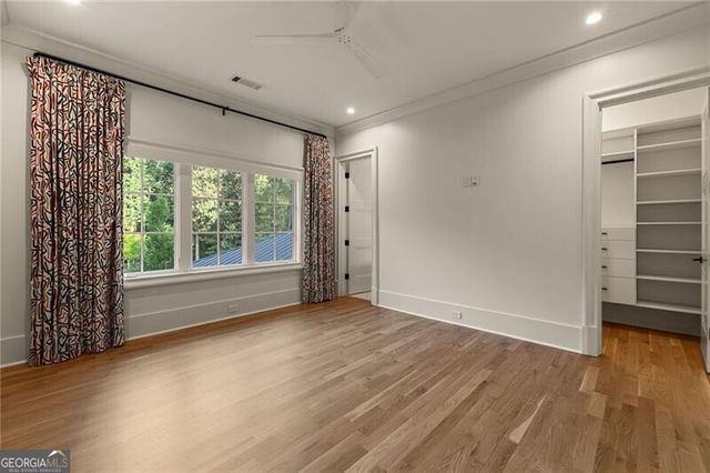 3517 Knollwood Drive NW, Atlanta, GA 30305