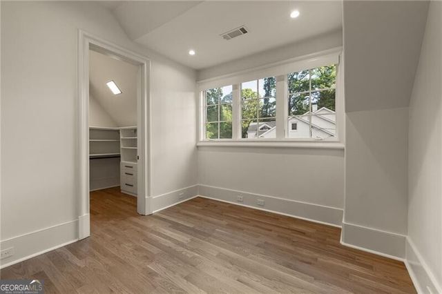 3517 Knollwood Drive NW, Atlanta, GA 30305