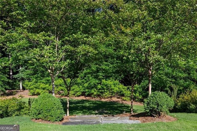 3517 Knollwood Drive NW, Atlanta, GA 30305